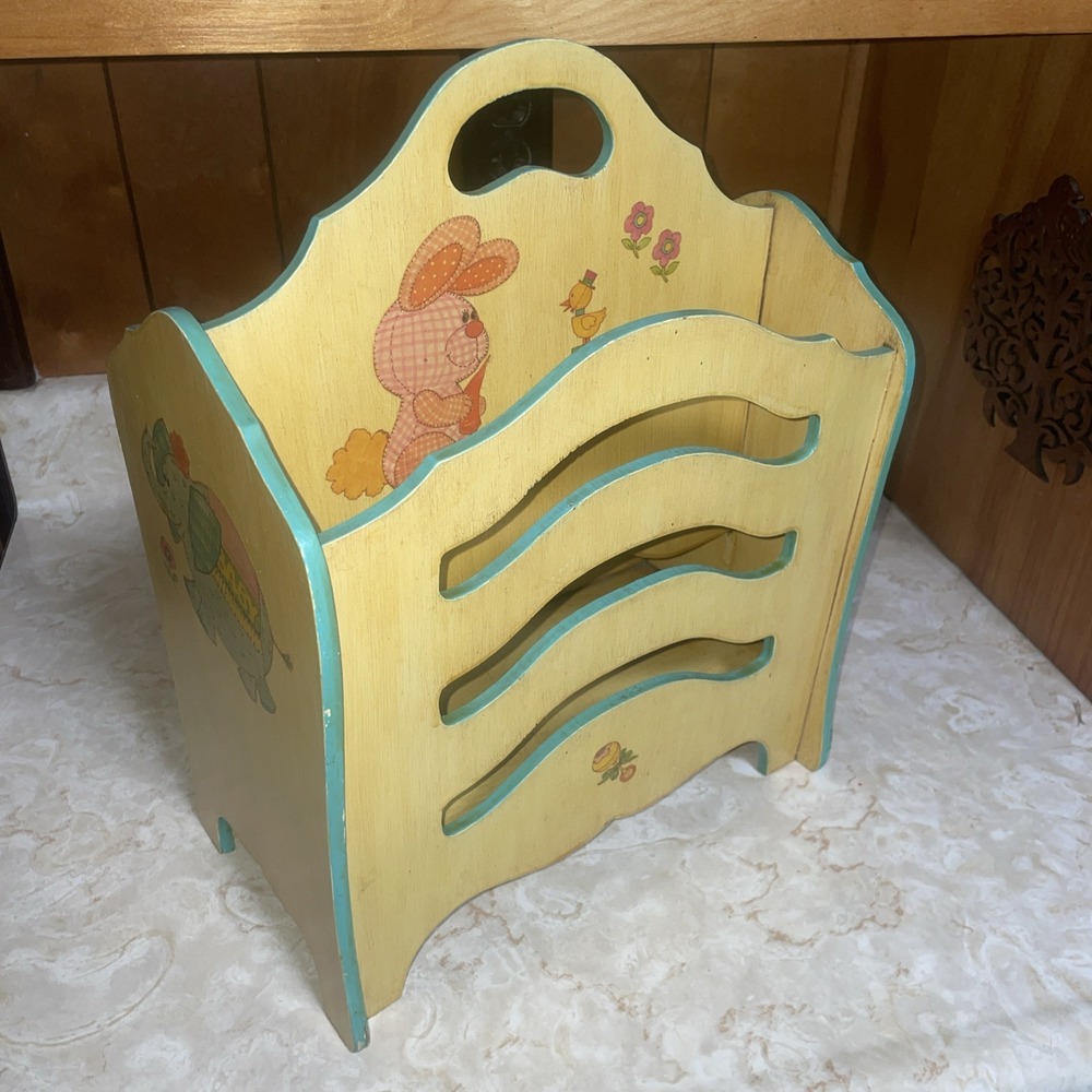 Adorable Vintage Book Rack Holder Wood Animal Decals Nursery Baby Toddler Room‎